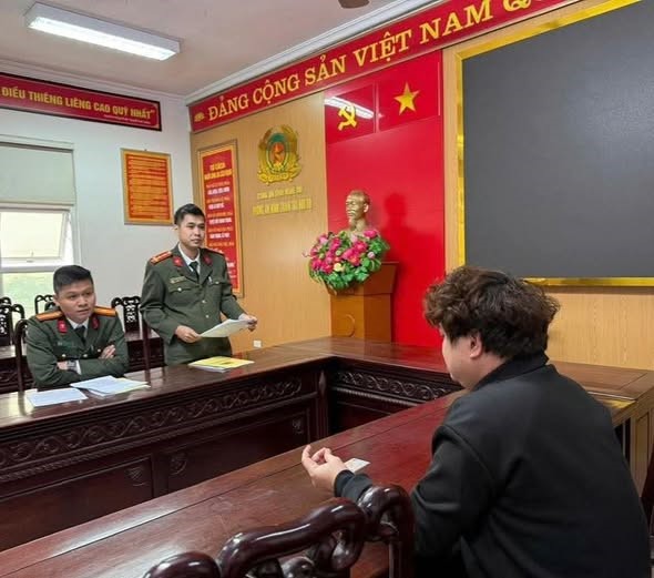 Chuyển cuộc gọi đòi nợ từ công ty tài chính đến Bộ Công an, thanh niên bị xử phạt 7,5 triệu đồng - ảnh 1