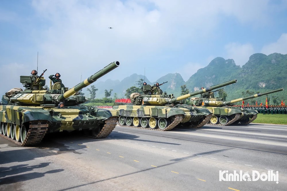 10 dấu ấn nổi bật của Thủ đô Hà Nội năm 2025 - ảnh 10