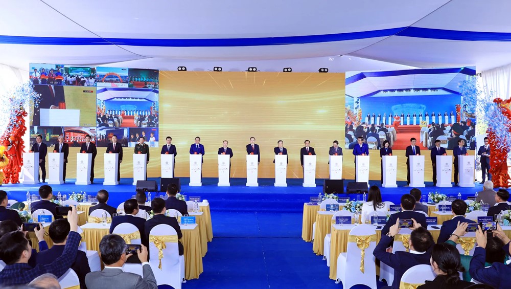 10 dấu ấn nổi bật của Thủ đô Hà Nội năm 2025 - ảnh 7