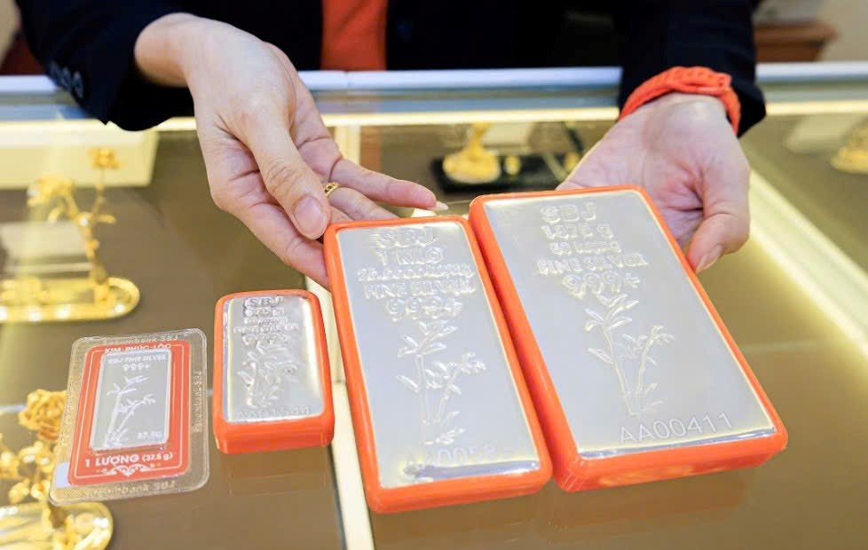 SACOMBANK-SBJ tung bộ ba bạc thỏi, đón sóng tích trữ tài sản dài hạn - ảnh 2