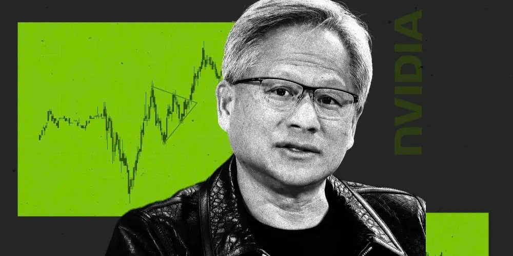 Jensen Huang ‘thoát hiểm’ ngoạn mục: Bán khẩn cấp 323 triệu USD cổ phiếu Nvidia ngay trước ‘cú sập’ của TTCK - ảnh 1