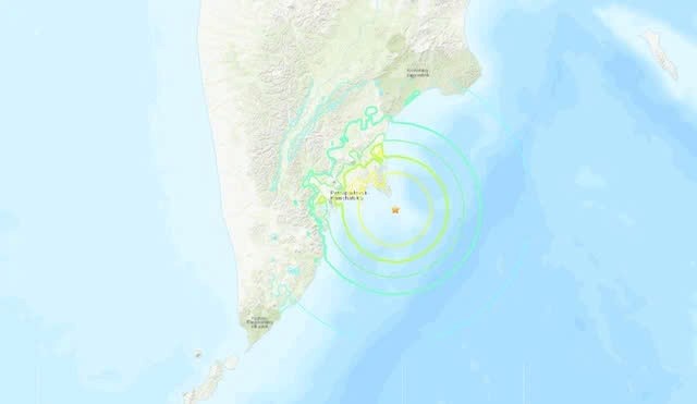 Động đất 7,2 độ richter rung chuyển vùng Viễn Đông Nga, cảnh báo nguy cơ sóng thần cao - ảnh 1
