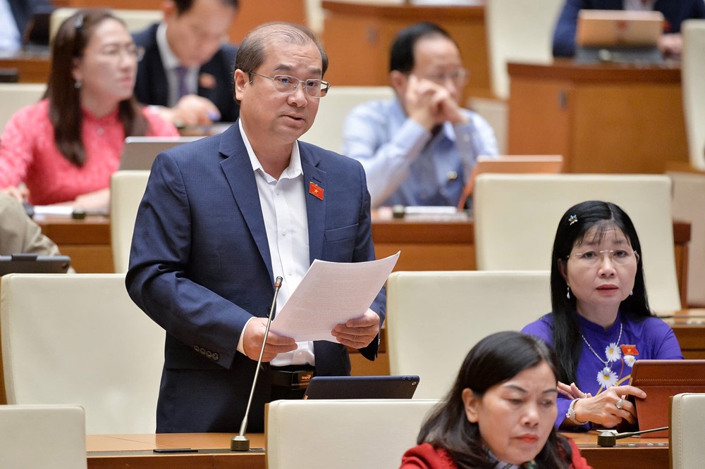 ĐBQH Trần Thị Thanh Hương: ‘Việc mua bán thông tin cá nhân trên không gian mạng diễn ra công khai, trắng trợn từ họ tên, địa chỉ, điện thoại, số tài khoản, chức vụ…’ - ảnh 1