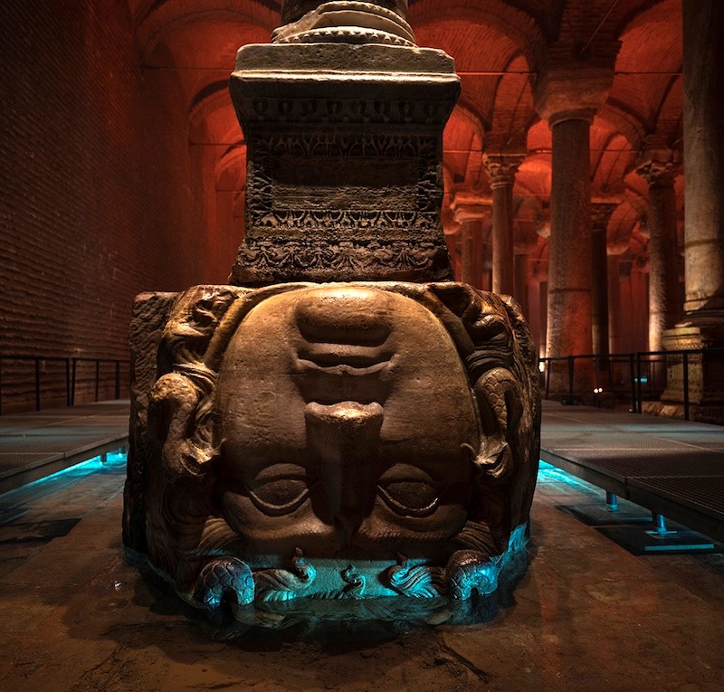 Độc đáo bể nước ngầm 80.000m3 đẹp như cung điện đã tồn tại suốt gần 1.500 năm dưới lòng thành phố cổ - ảnh 4