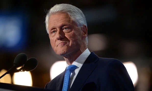 Cựu Tổng thống Mỹ Bill Clinton phải nhập viện điều trị - ảnh 1