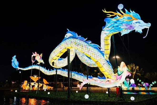 Khu đô thị của tỷ phú Phạm Nhật Vượng 'khai màn' lễ hội Xuân lớn nhất Việt Nam: Kéo dài 58 ngày với gần 600 hoạt động, cách trung tâm Hà Nội chỉ hơn 30 phút di chuyển  - ảnh 3