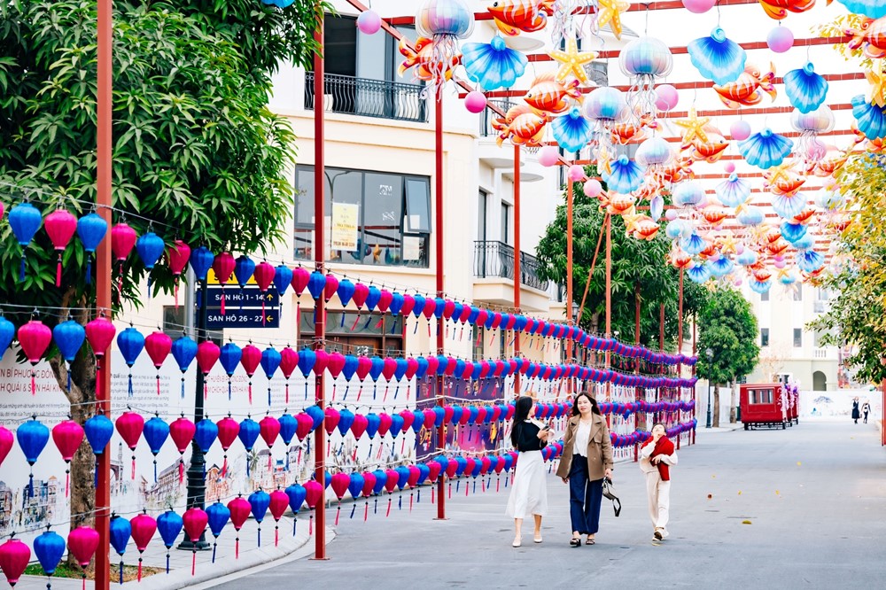 Khu đô thị của tỷ phú Phạm Nhật Vượng 'khai màn' lễ hội Xuân lớn nhất Việt Nam: Kéo dài 58 ngày với gần 600 hoạt động, cách trung tâm Hà Nội chỉ hơn 30 phút di chuyển  - ảnh 4