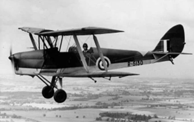 Phi công quân sự đầu tiên của không quân Việt Nam được đích thân Bác Hồ đặt tên: Là người Đức, từng làm lính Pháp và mối lương duyên đặc biệt với cô gái dân tộc Tày - ảnh 2