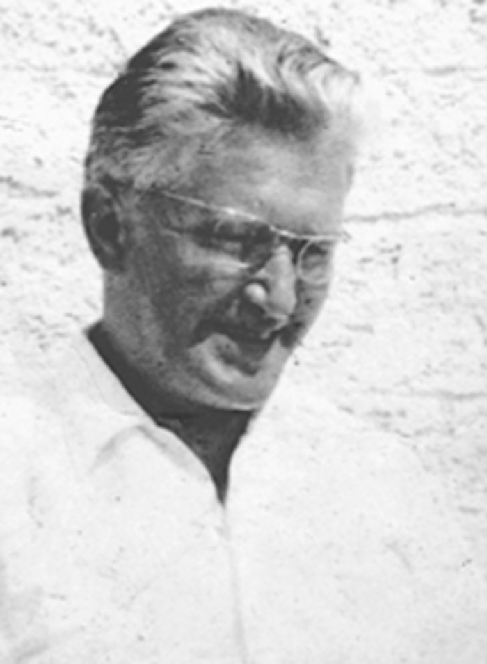 Phi công quân sự đầu tiên của không quân Việt Nam được đích thân Bác Hồ đặt tên: Là người Đức, từng làm lính Pháp và mối lương duyên đặc biệt với cô gái dân tộc Tày - ảnh 1