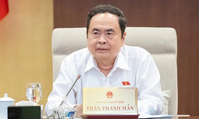 Chủ tịch Quốc hội Trần Thanh Mẫn: Đại biểu cần nâng cao chất lượng thảo luận, chấm dứt tình trạng “cầm giấy đọc”, không ngủ gật, không dùng điện thoại trong hội trường - ảnh 1