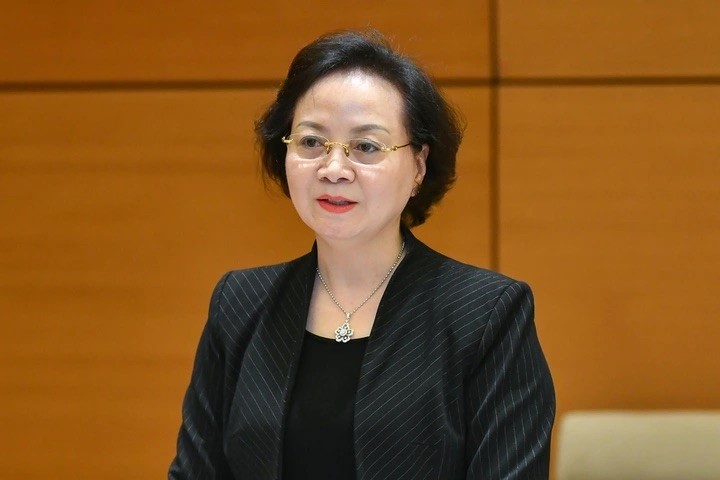 Chủ tịch xã có quyền tuyển dụng, điều động, miễn nhiệm, cách chức cán bộ, công chức, viên chức trên địa bàn - ảnh 1