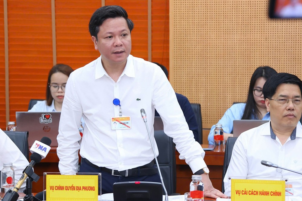 Bố trí Giám đốc sở, Tỉnh ủy viên về làm Bí thư, Chủ tịch xã sau sáp nhập - ảnh 1