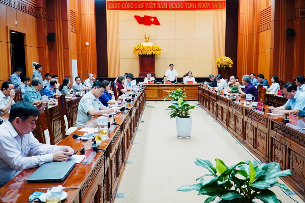 Bí thư, Chủ tịch xã sau sáp nhập phải đạt trình độ Cao cấp lý luận chính trị - ảnh 1