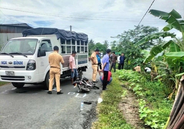 VKSND Tối cao xác định tài xế xe tải có lỗi trong vụ tai nạn khiến bé gái Vĩnh Long tử vong - ảnh 1