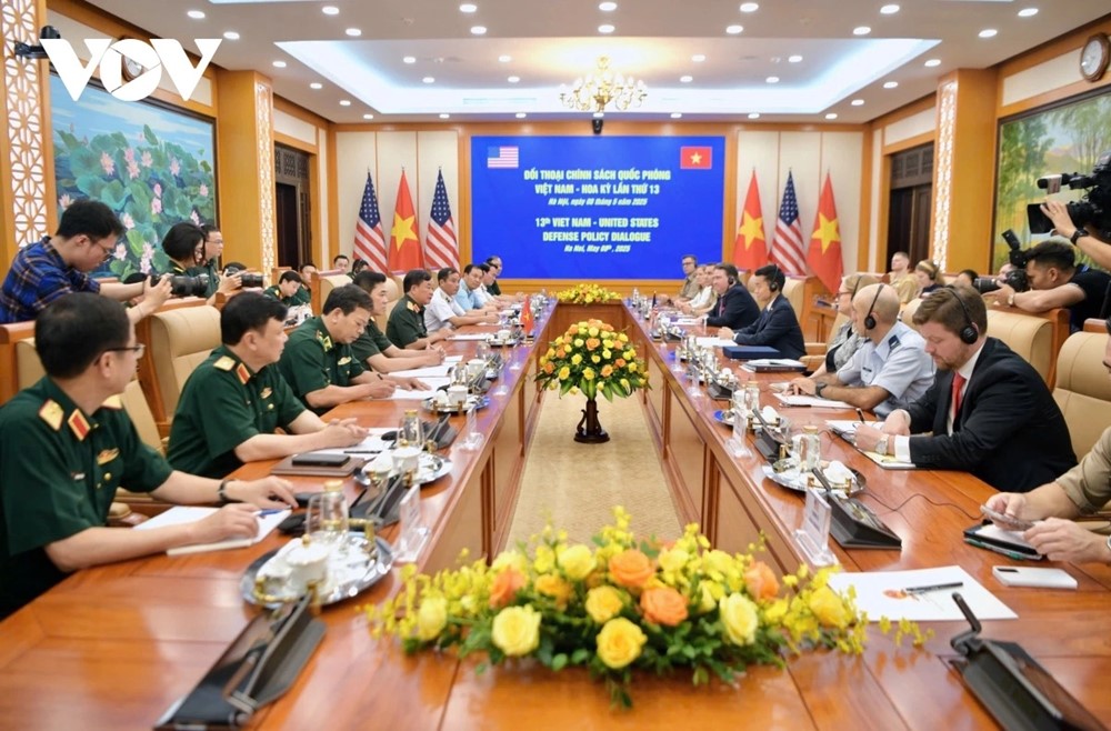 Đại học Harvard trao trả 43 bộ hồ sơ kỷ vật trong chiến tranh cho thân nhân các liệt sĩ và các cựu chiến binh Việt Nam - ảnh 1