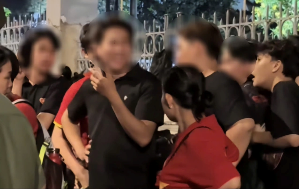 ‘Chốt' hình thức kỷ luật ở mức nhẹ nhất đối với nam sinh vô lễ với cựu chiến binh - ảnh 1