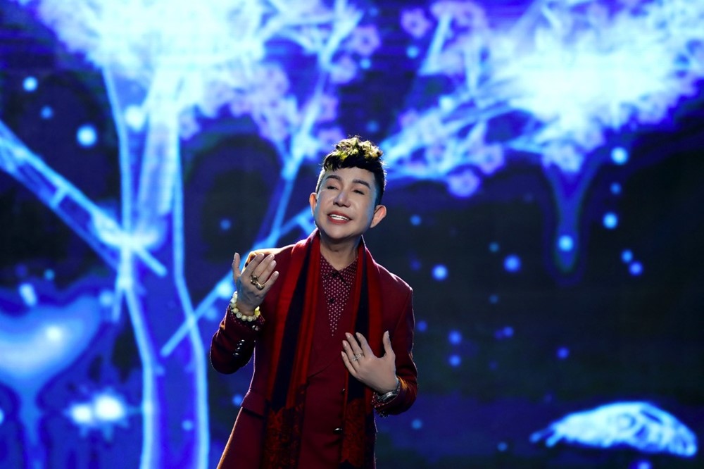 Nam ca sĩ hát đám cưới nhận cát xê 1 tỷ, ở ‘lâu đài’ tiền tỷ tại TP. Hồ Chí Minh tuyên bố từ chức Chủ tịch - ảnh 2