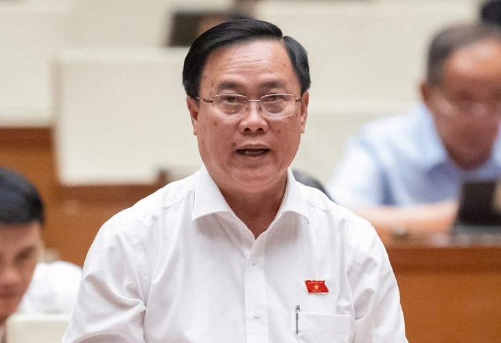 ĐBQH đề xuất giấy tờ mới của người dân ghi cả địa chỉ trước và sau sáp nhập - ảnh 1