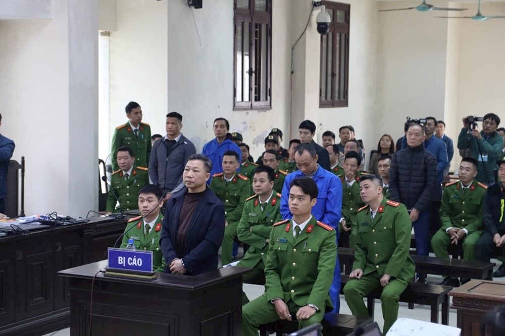 Hôm nay, xét xử kháng cáo xin giảm án 13 năm tù của cựu ĐBQH Lưu Bình Nhưỡng - ảnh 1