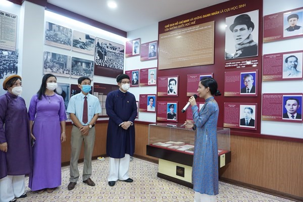 Ngôi trường chuyên Chủ tịch Hồ Chí Minh từng theo học: Trường học duy nhất Việt Nam được xếp hạng Di tích Quốc gia đặc biệt, đào tạo hàng loạt Tiến sĩ, 'thần đồng' - ảnh 2