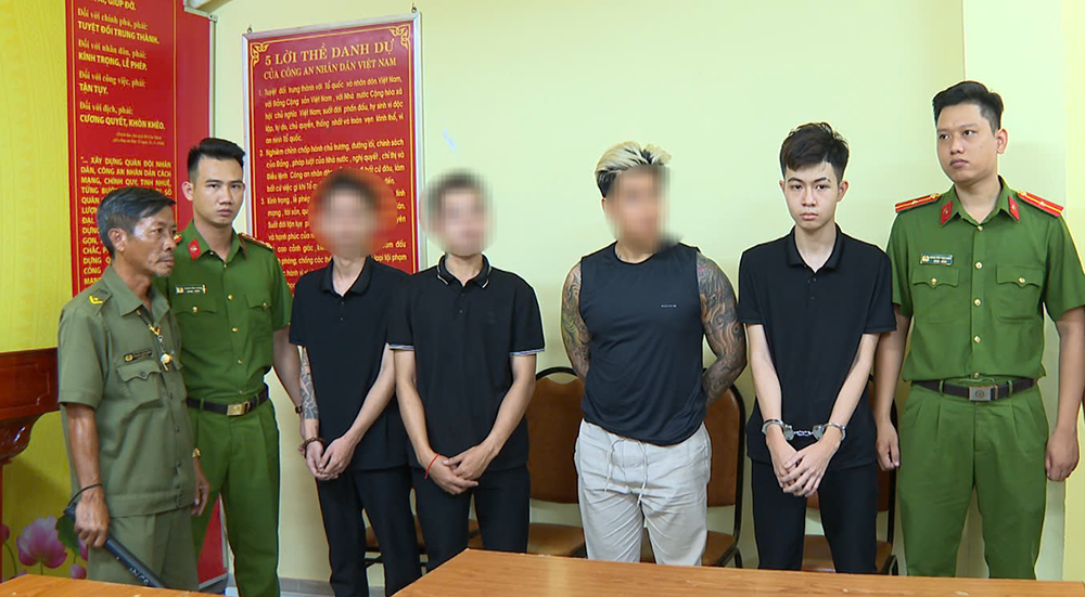 Bắt khẩn cấp Trần Gia Huy - ảnh 1