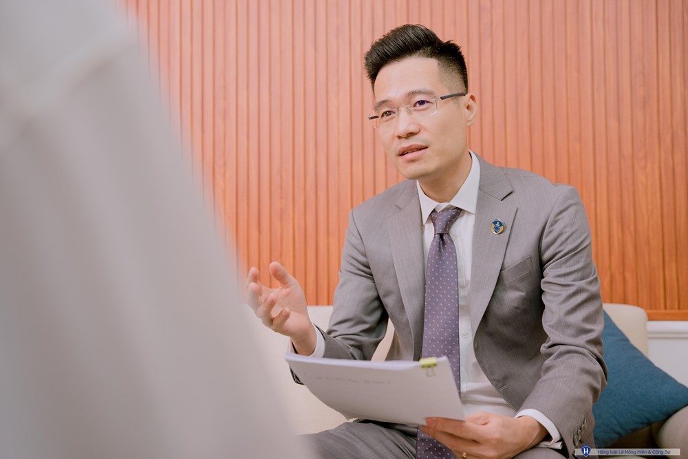 Luật sư nói về khung hình phạt Hoa hậu Nguyễn Thúc Thùy Tiên đang phải đối mặt - ảnh 2