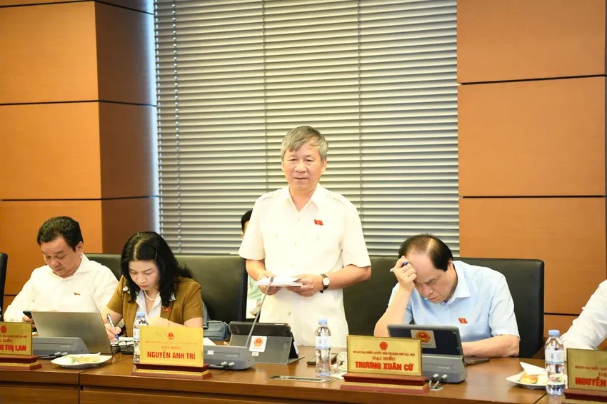 ĐBQH: ‘Nhiều mâm cơm trị giá vài tạ thóc nhưng chỉ ăn 50-60%, thậm chí 30%, còn lại là rượu, là đặc sản đổ bỏ, rất lãng phí!’ - ảnh 1