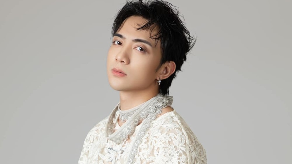 Nam ca sĩ trẻ đầu tiên mang hát xẩm vào concert cá nhân: Bố là NSND nổi tiếng, được mệnh danh ‘hoàng tử Ballad’ của showbiz Việt nhận cát-xê hàng trăm triệu - ảnh 5