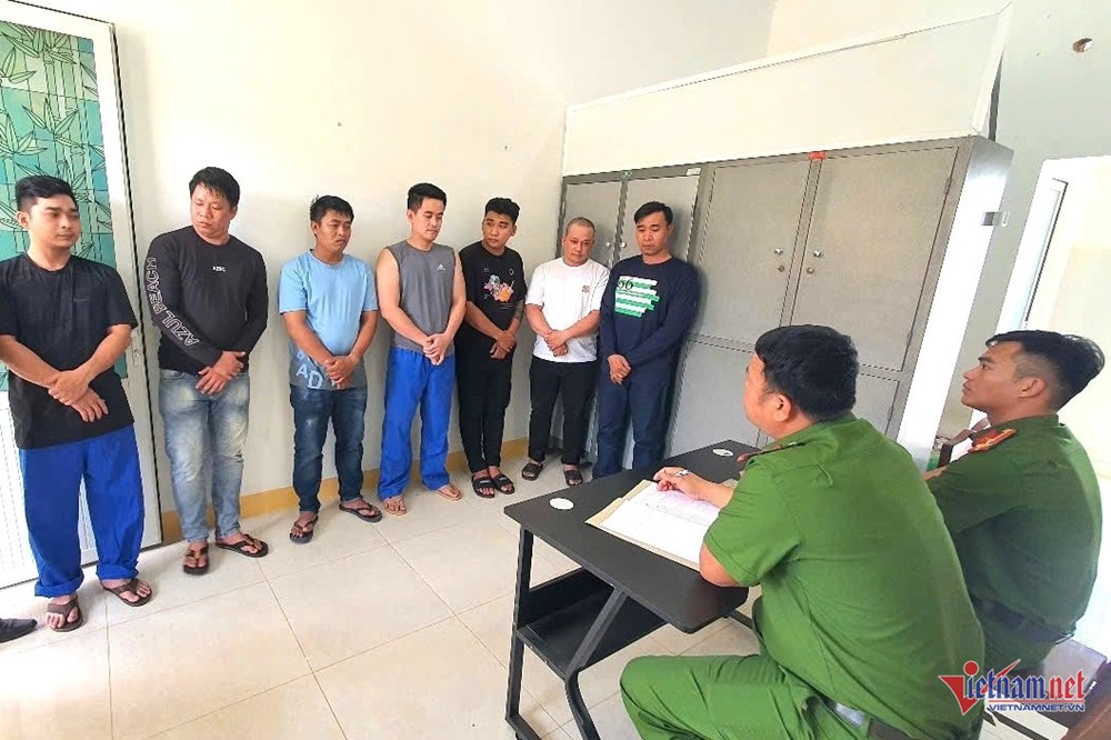 Hơn 300 công an truy bắt Lê Ngọc Tuấn Anh, sinh năm 1992 cùng 6 đồng phạm - ảnh 3