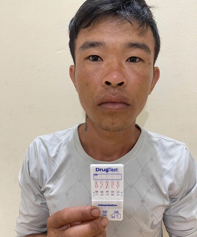 Bắt giữ thành công đối tượng đâm 2 cán bộ công an sau nhiều ngày lẩn trốn - ảnh 2