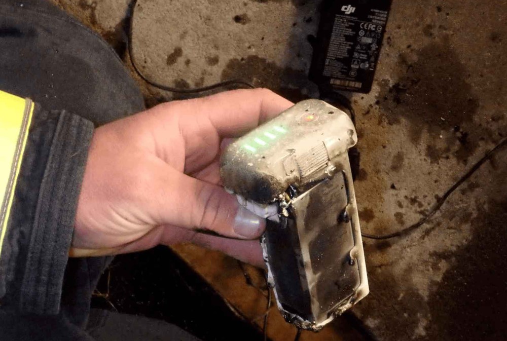 Khẩn cấp thu hồi hơn 1,1 triệu pin dự phòng Anker vì nguy cơ cháy nổ   - ảnh 2