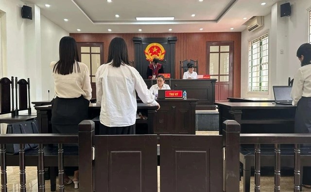 Luật sư nói về vụ khách hàng kiện công ty bảo hiểm vì ký hợp đồng đến tận 100 tuổi: Chỉ là ‘bề nổi của tảng băng chìm’  - ảnh 1