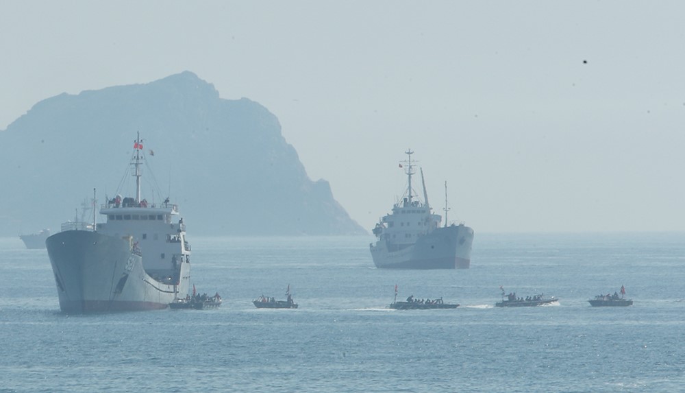 Bộ trưởng Bộ Quốc phòng thông tin về hoạt động của lực lượng Hải quân, Cảnh sát biển tại sự kiện trọng đại - ảnh 2