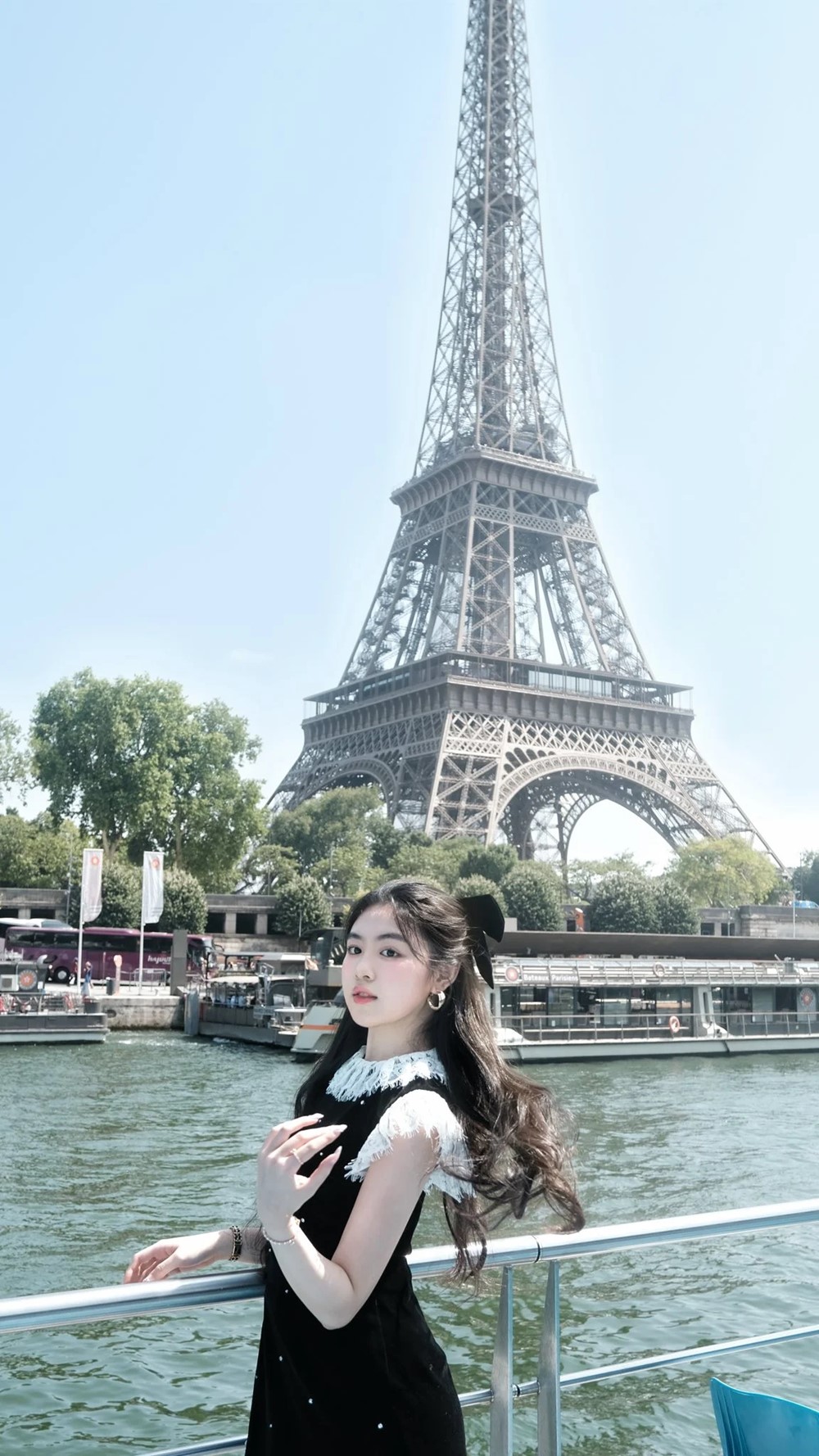 MC Quyền Linh gây tranh cãi - ảnh 1