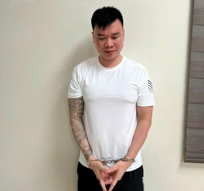 Tịch thu 200 bình kim loại, bắt tạm giam Lê Kim Thu - ảnh 1