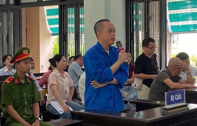 Tuyên phạt 15 năm tù nhân viên ngân hàng 'vỡ nợ' bất động sản - ảnh 1