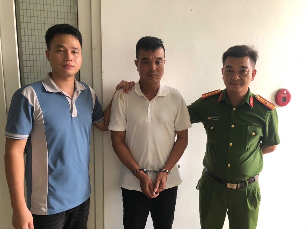 Bắt khẩn cấp ‘bác sĩ Bệnh viện Việt Nam - Thụy Điển’ - ảnh 1