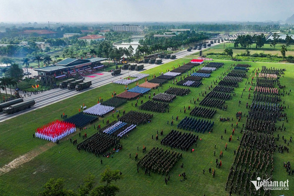 Tên lửa do Việt Nam tự sản xuất, tầm quét 200km sẽ lần đầu xuất hiện trong lễ diễu binh, diễu hành 2/9 - ảnh 1