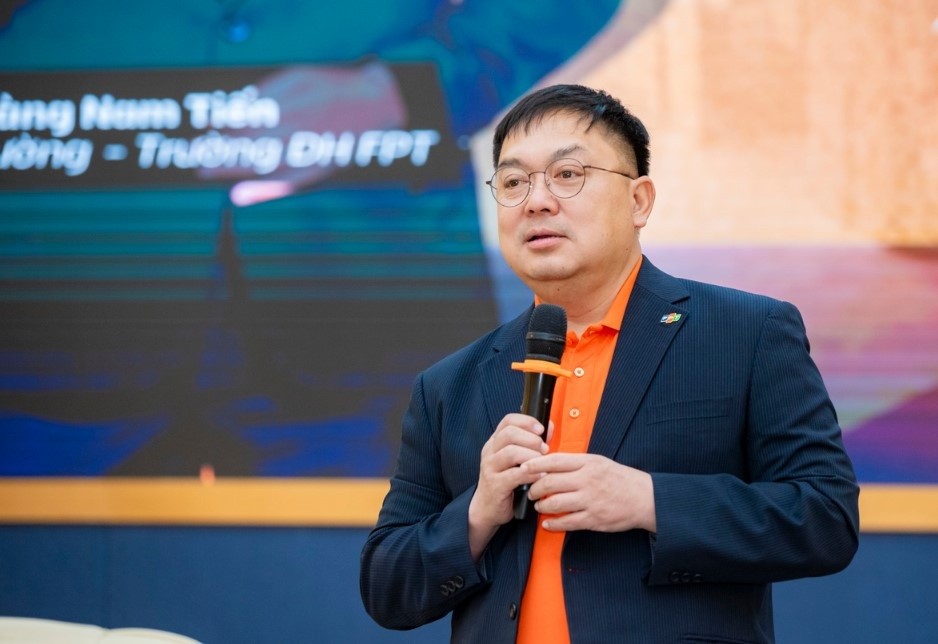 Ông Hoàng Nam Tiến nêu tên loạt trường đại học được nhà tuyển dụng ‘ưu ái’, phụ huynh và học sinh có thể tham khảo - ảnh 1