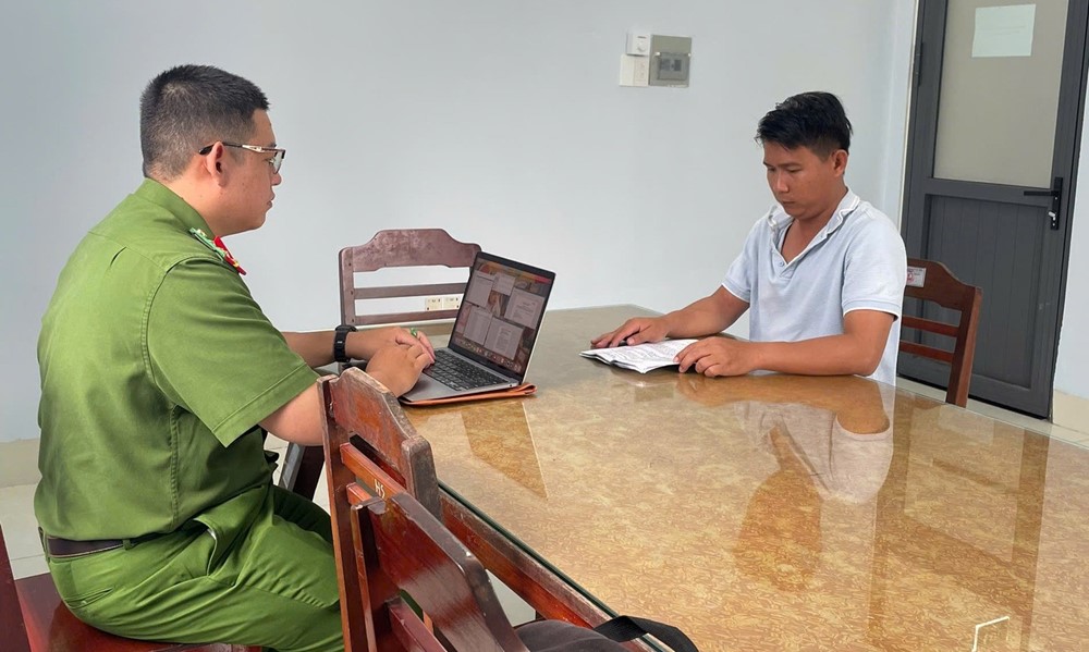 Bắt giám đốc sinh năm 1992 - ảnh 1