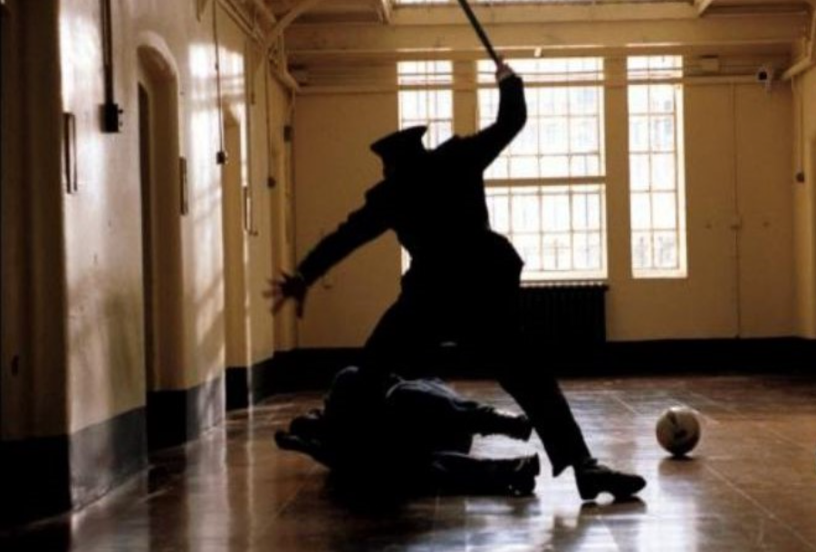 Bắt 5 cựu cán bộ, chiến sĩ công an - ảnh 2