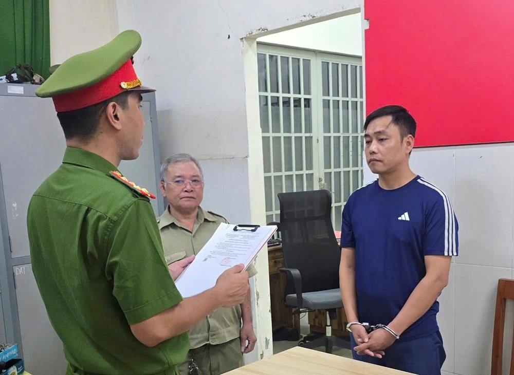 Bắt giám đốc Đỗ Thành Nhung sinh năm 1984 - ảnh 1