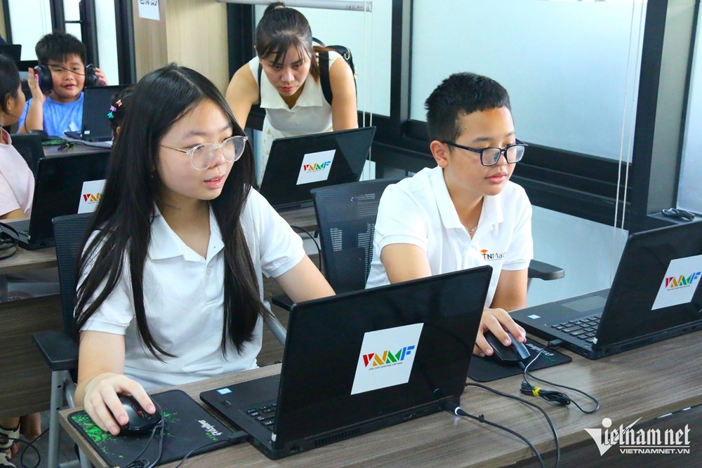 'Thần đồng' duy nhất Việt Nam giành giải 'Nobel Toán học': Mong muốn học sinh tiếp cận với Toán như một niềm vui thay vì ‘đau đớn khổ sở’ - ảnh 3