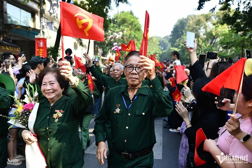 Những người này chuẩn bị nhận quà 5 triệu đồng dịp 2/9 - ảnh 1