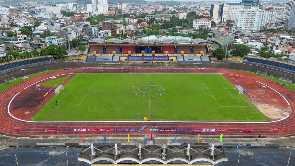 Công trình sức chứa 20.000 người gắn liền với Cách mạng tháng Tám 80 năm trước, là sân vận động đầu tiên của Việt Nam có lòng chảo kiên cố - ảnh 1
