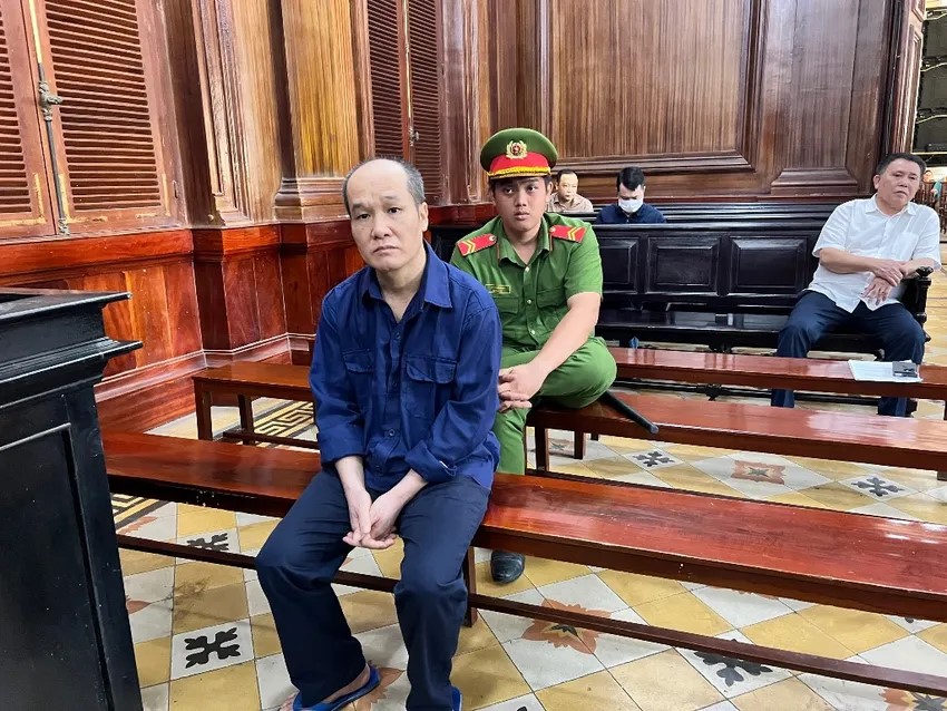 Đề nghị tuyên án chung thân với một nguyên Chủ tịch HĐQT - ảnh 1