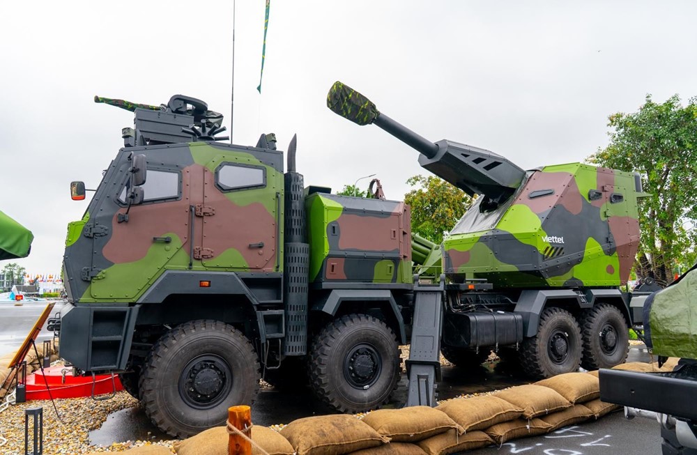 Lộ diện khí tài quân sự hiện đại 'Made in Việt Nam': Nặng 34 tấn, đang trưng bày tại công trình 900.000m² lớn nhất Đông Nam Á - ảnh 1