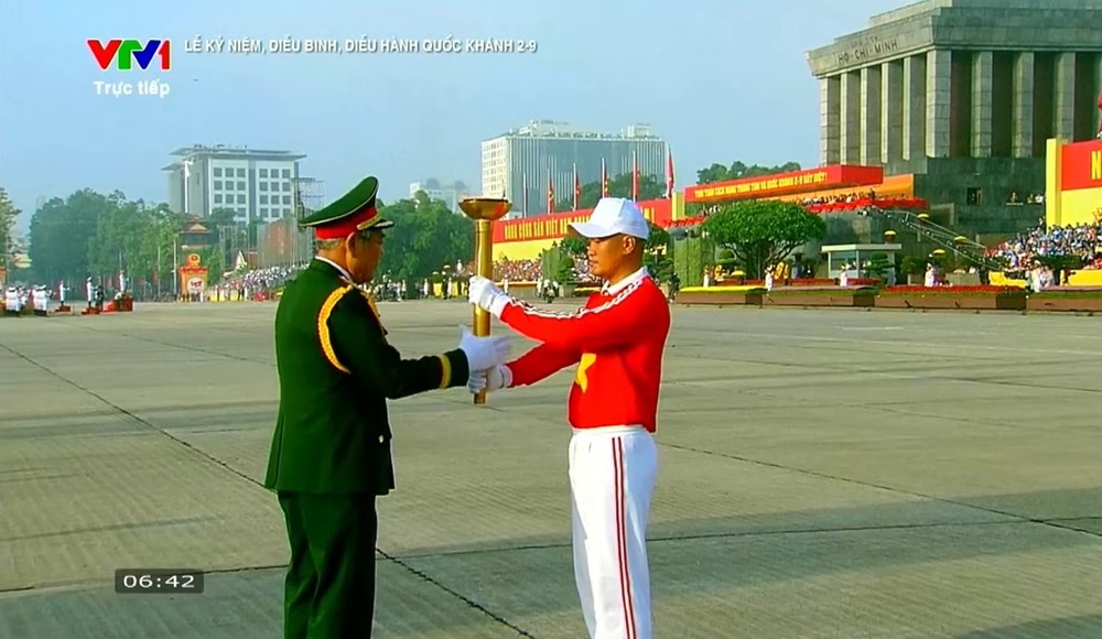 Danh tính võ sĩ sinh năm 1997 mang hàm Đại úy thực hiện nghi thức mở màn tạo đại lễ A80 - ảnh 1