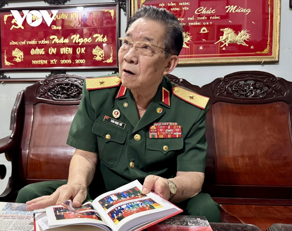 Đề nghị phong tặng Danh hiệu Anh hùng LLVT nhân dân cho ‘vị tướng năm trong một’ - ảnh 3