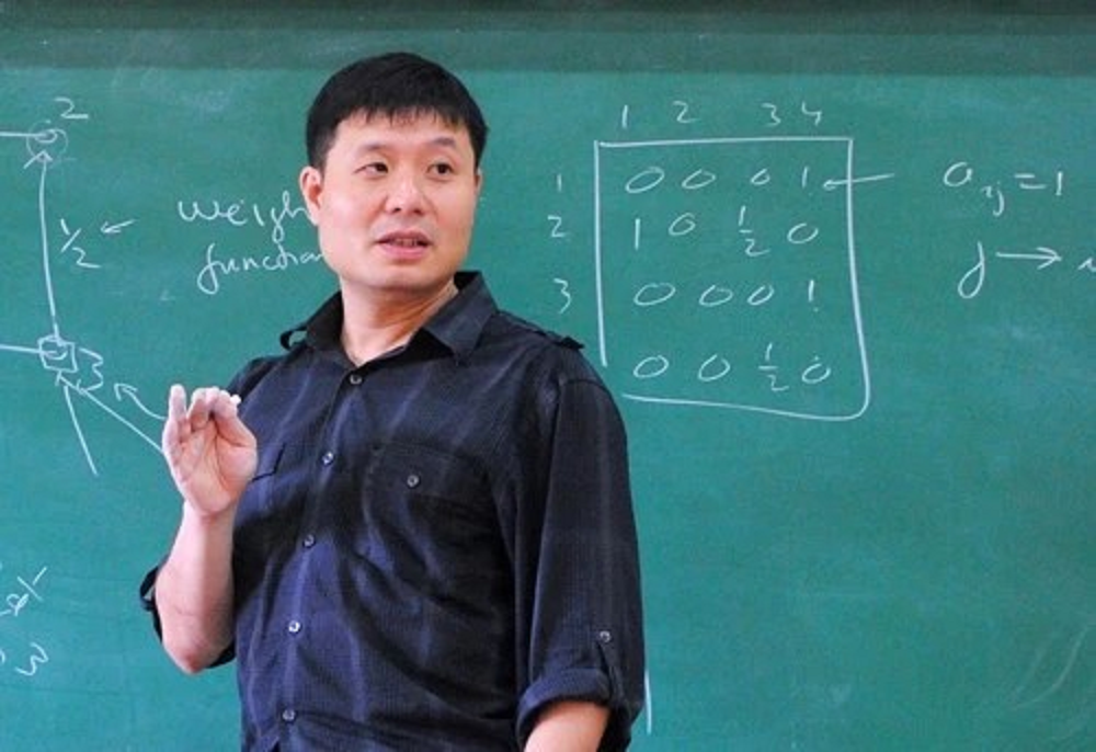 Nhà Toán học Việt nổi tiếng gia nhập ‘lò’ đào tạo tinh hoa 6.500 tỷ của ông Phạm Nhật Vượng: Con trai của nhà thơ nổi tiếng, Giáo sư của ĐH Yale - ảnh 2